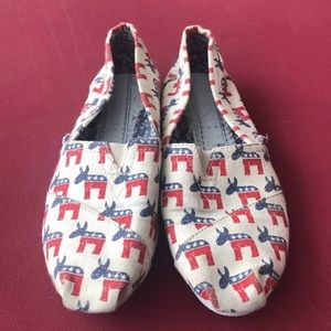 Looking for Democrat Toms